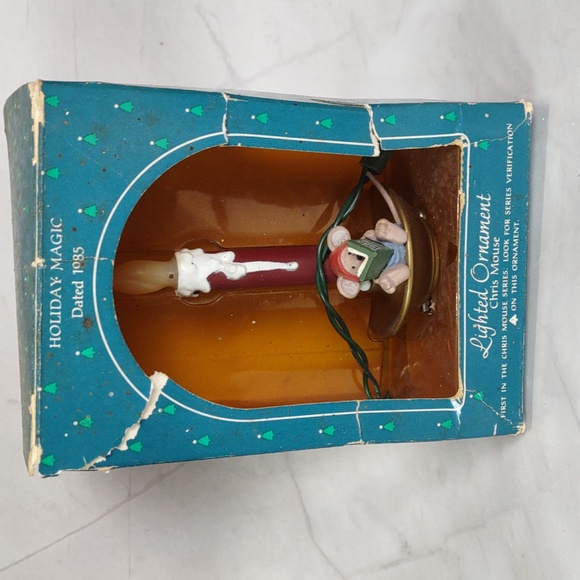 Hallmark Vintage 1975 "Chris Mouse" Lighted Ornament - Picture 7 of 8